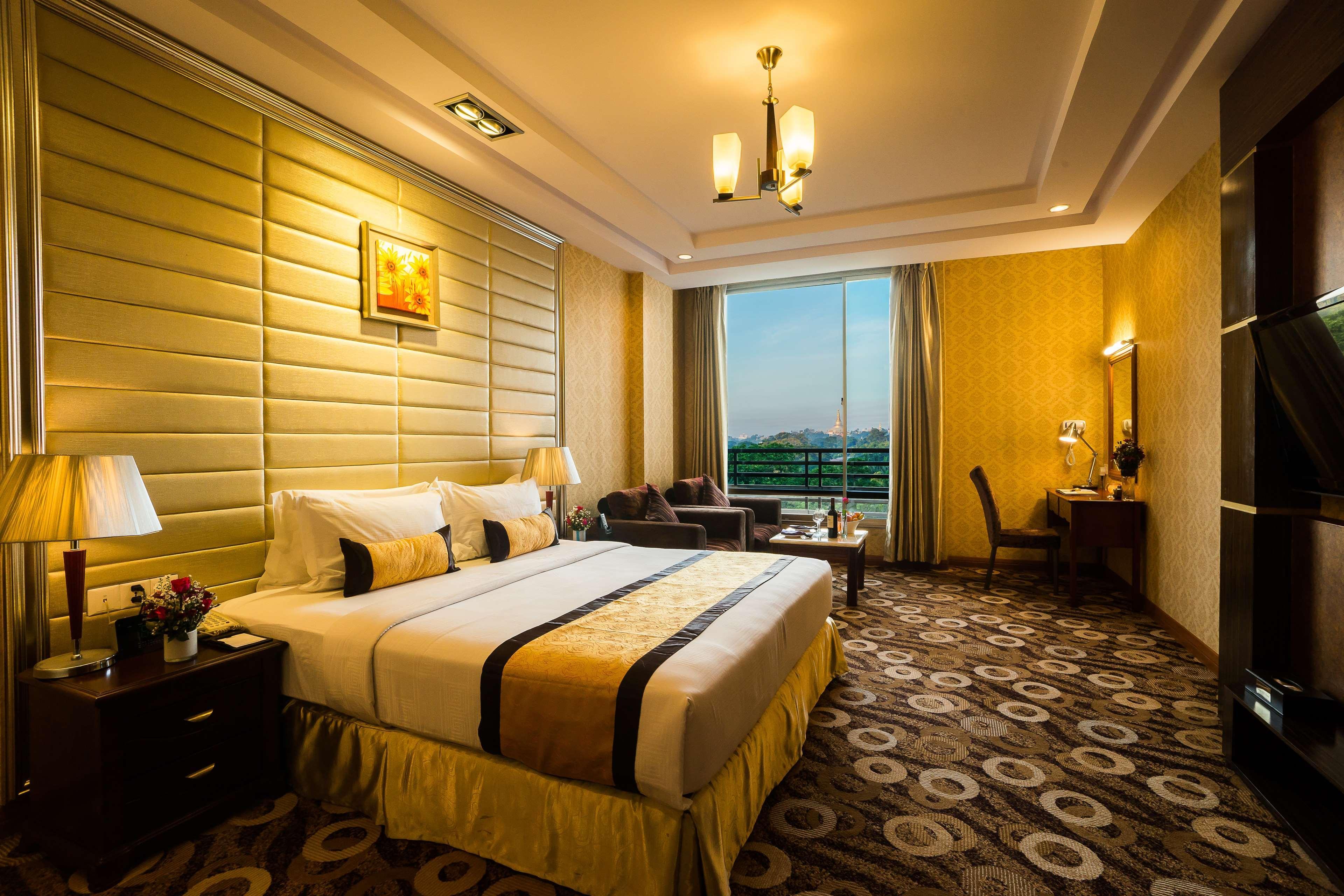Best Western Green Hill Hotel Янгон Экстерьер фото